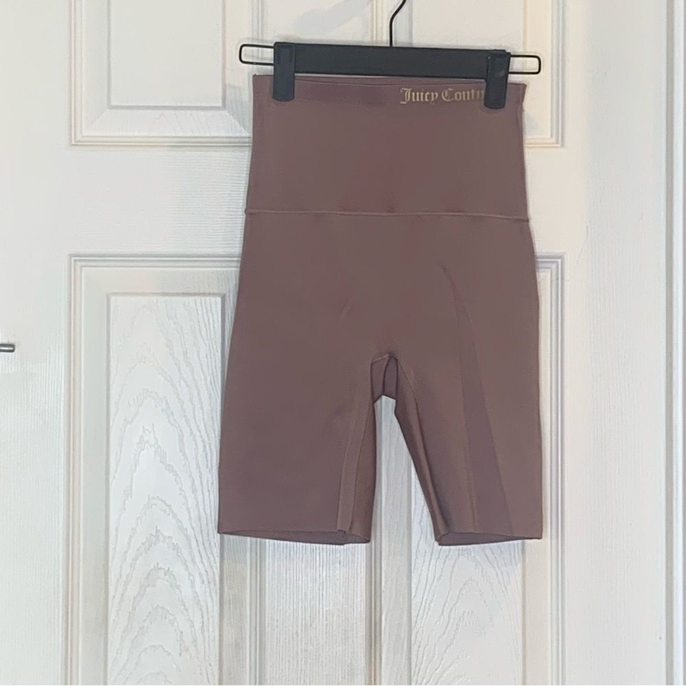Juicy Couture Shaping Scuba Bike Shorts Size Small - Picture 3 of 8